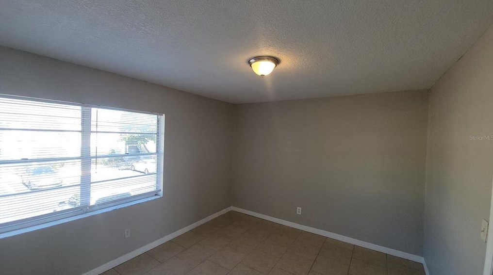 6415 Roberts Ave, Tampa FL 33616-2649 exterior