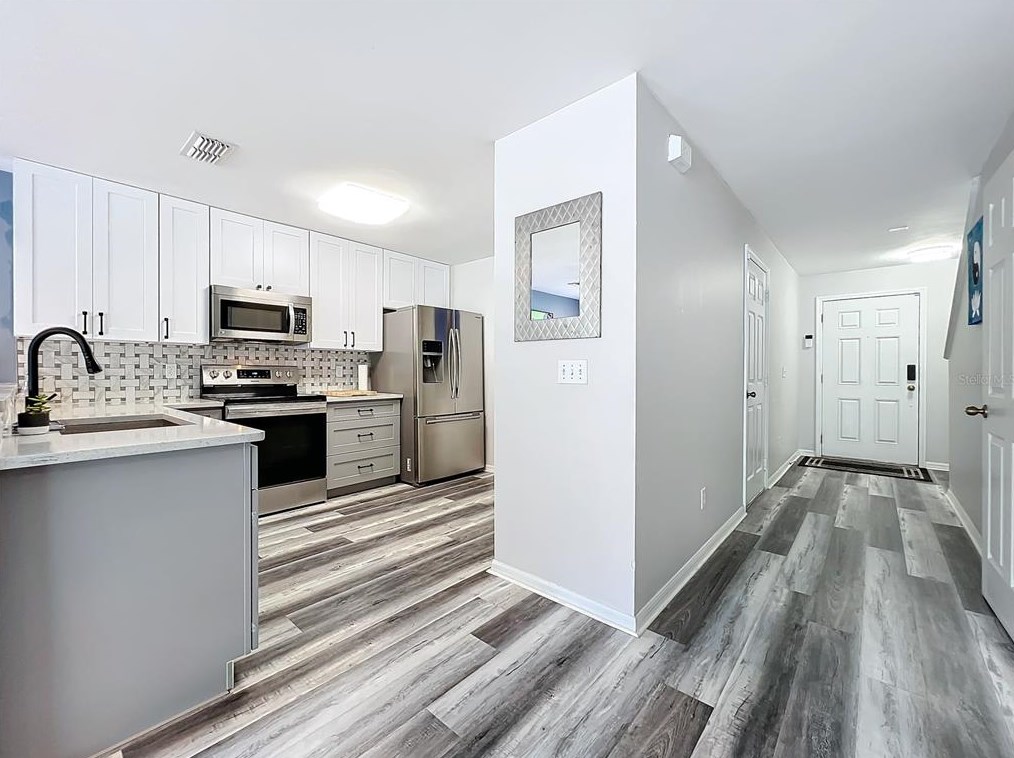 13019 Lexington Summit St, Orlando FL  32828-4309 exterior