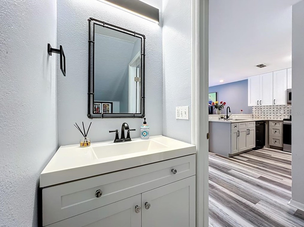 13019 Lexington Summit St, Orlando FL  32828-4309 exterior