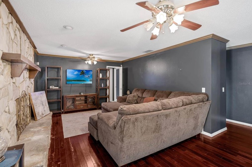 5441 Houston Dr, Lakeland FL  33809-4266 exterior