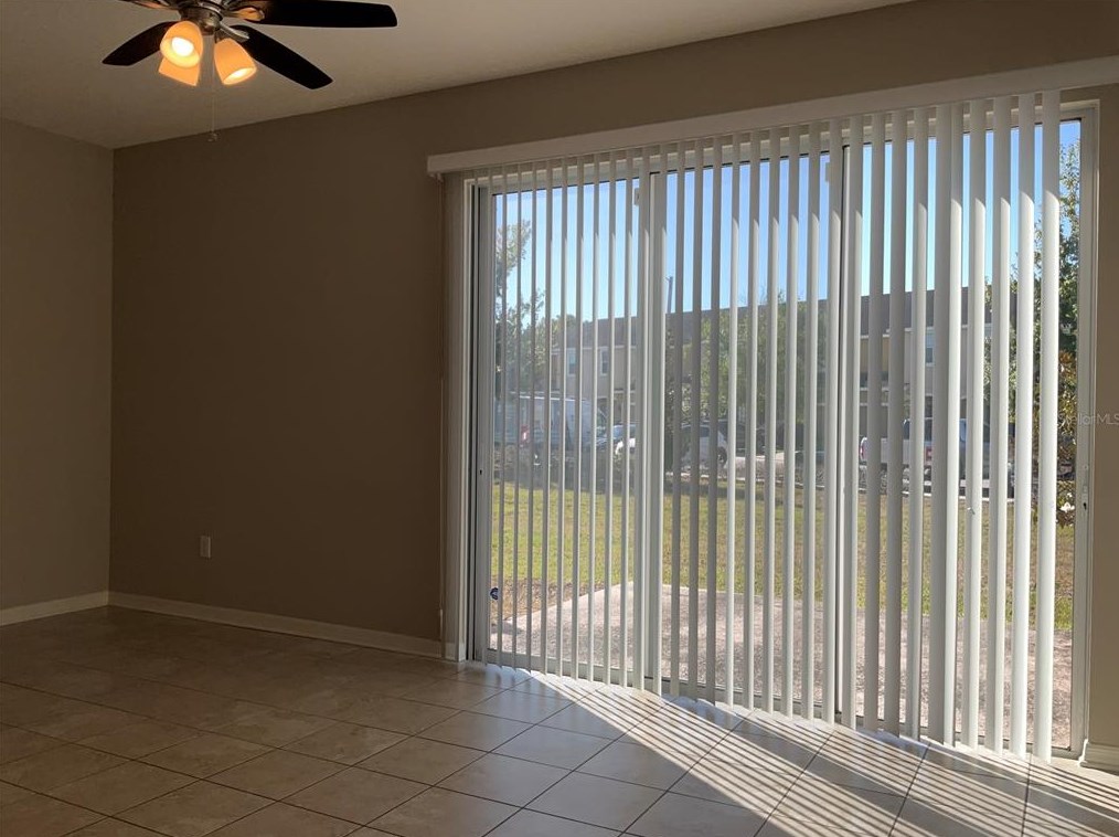 7086 Towne Lake Rd, Riverview FL  33578-8403 exterior