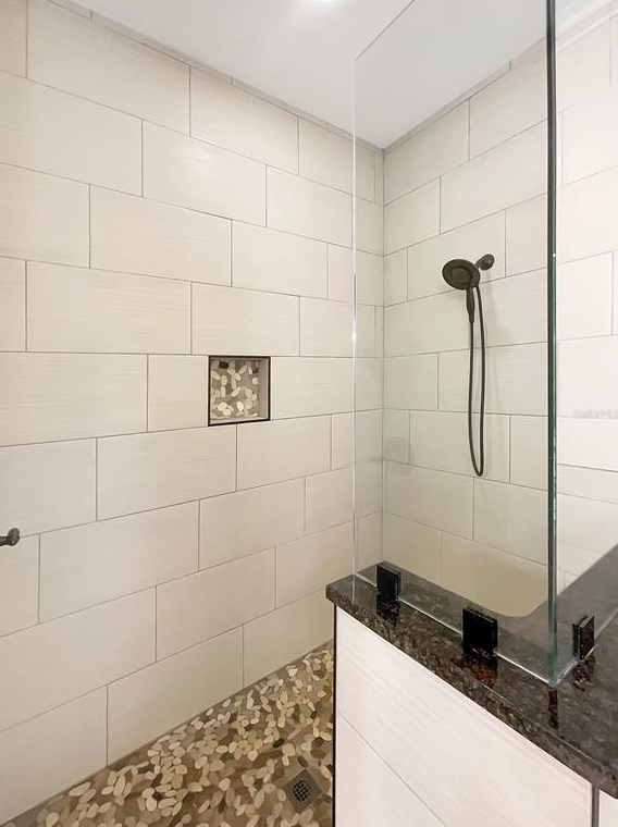 2513 Andrea Lynn Dr, Lutz FL  33549-5022 exterior