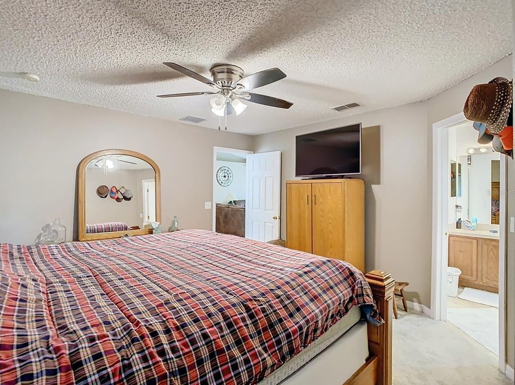 1904 Van Allen Cir, Deltona FL  32738-4372 exterior