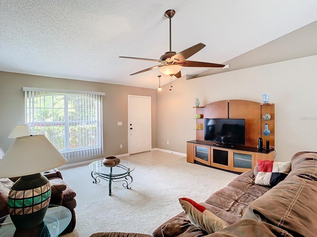 1904 Van Allen Cir, Deltona FL  32738-4372 exterior