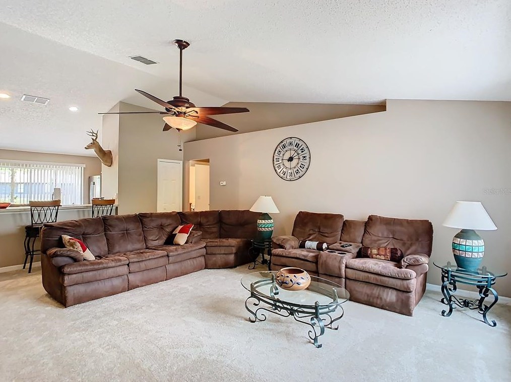 1904 Van Allen Cir, Deltona FL  32738-4372 exterior