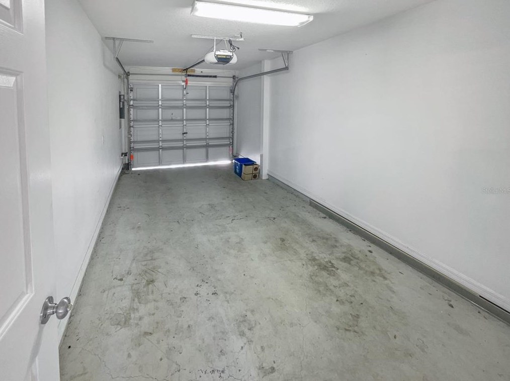 13230 Thoroughbred Loop, Largo FL  33773-1670 exterior