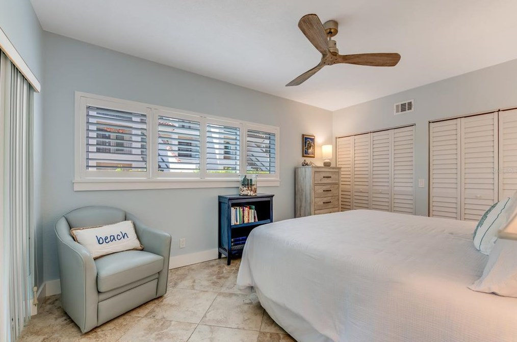 137 Marina Bay Dr, New Smyrna FL 32169-5318 exterior