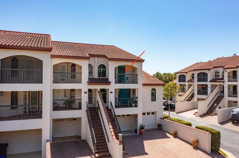 137 Marina Bay Dr, New Smyrna FL 32169-5318 exterior