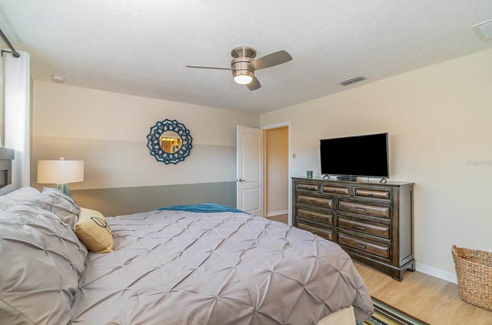 8955 California Palm Rd, Kissimmee FL 34747-1575 exterior