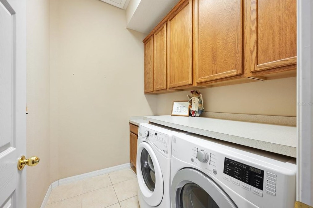 130 Avery Lake Dr, Casselberry FL  32708-5185 exterior