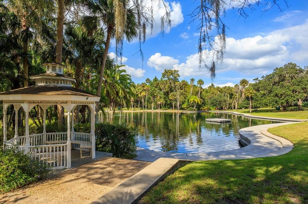 203 Sweet Gum Way, Longwood FL  32779-4923 exterior