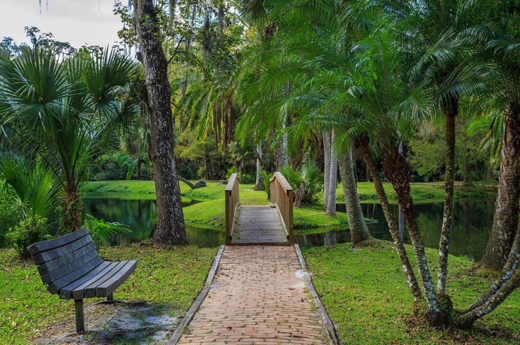 203 Sweet Gum Way, Longwood FL  32779-4923 exterior