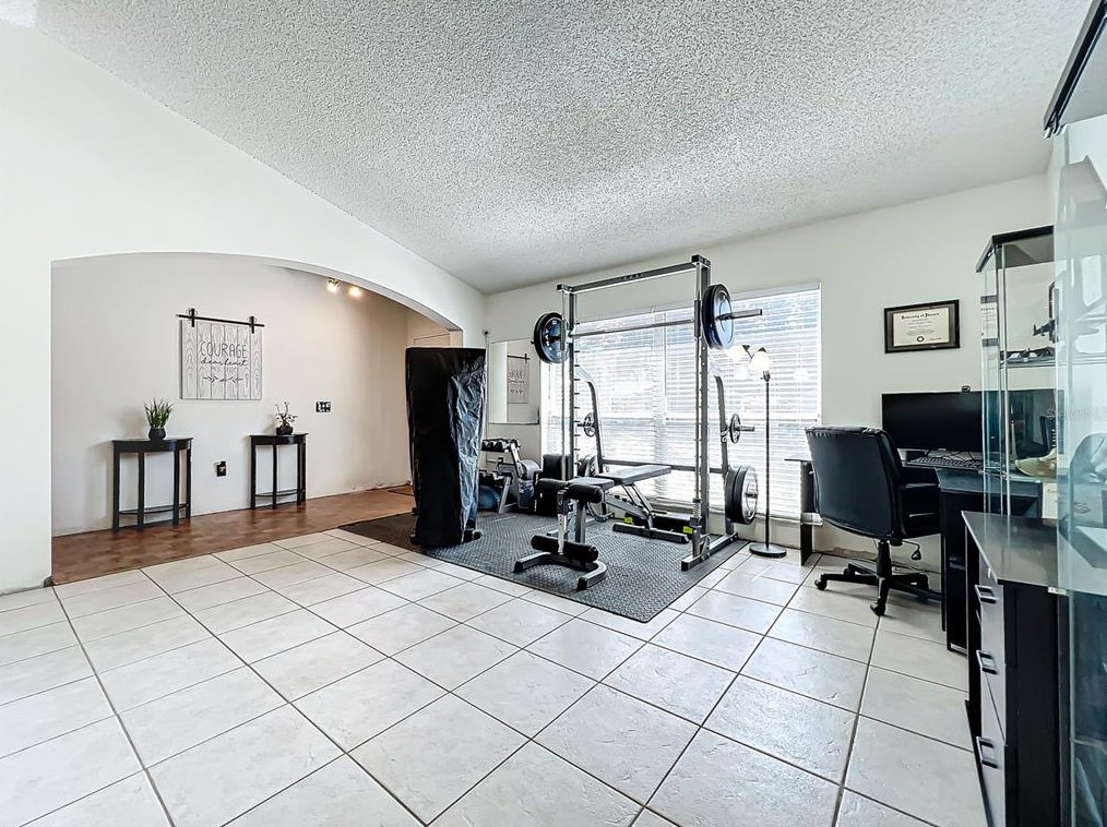 4818 Pierce Arrow Dr, Apopka FL 32712-6039 exterior