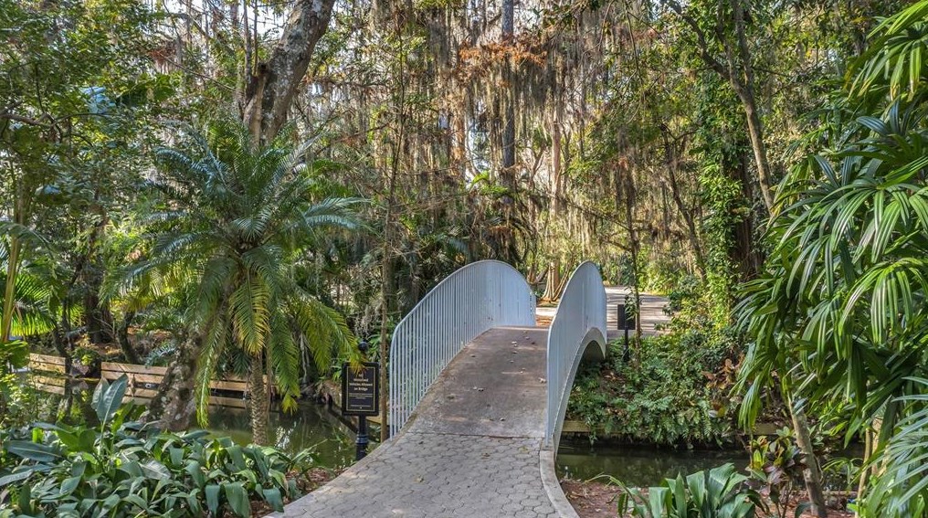 1061 Tuscany Pl, Winter Park FL  exterior