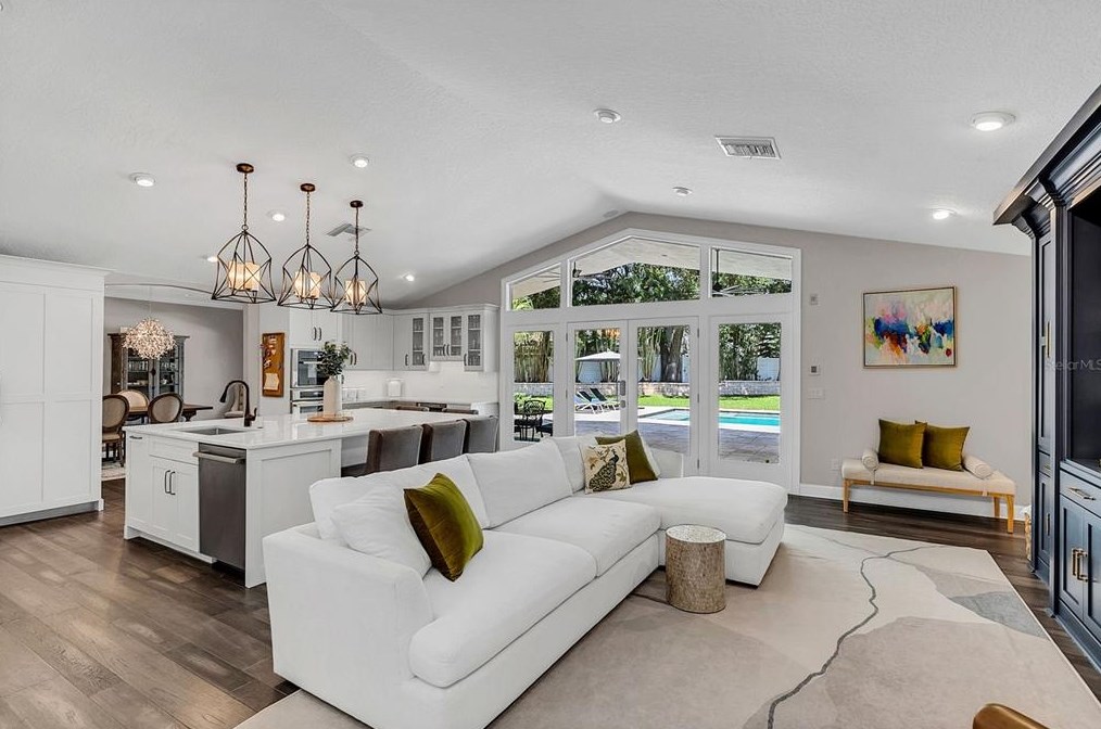 1061 Tuscany Pl, Winter Park FL  exterior