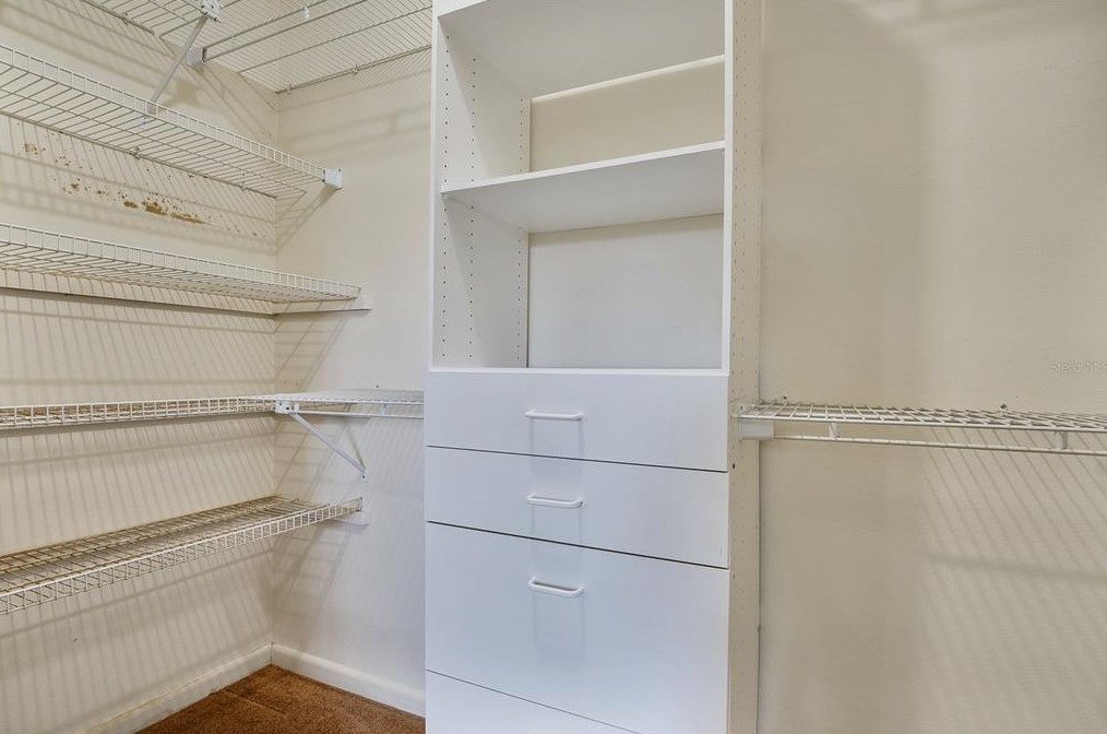 1401 Canberra Ave, Orlando FL  32806-1779 exterior