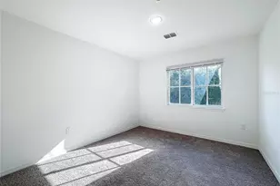 1714 Barton Towne Cir, Saint Cloud, FL 34769 - Photo 33