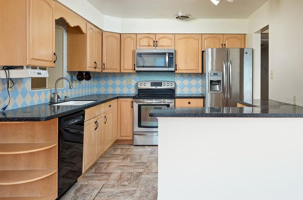 1326 New Hampshire St, Orlando FL  32804-5627 exterior