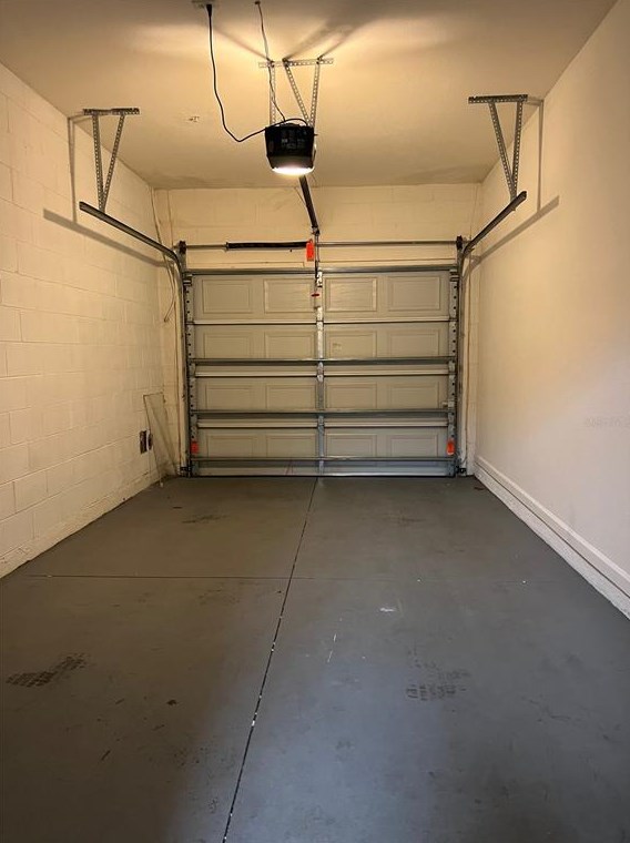 6886 Sperone St, Orlando FL  32819-4708 exterior