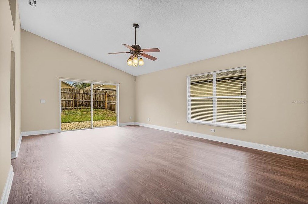 4213 Boca Woods Dr, Orlando FL  32826-2611 exterior