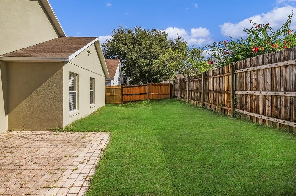 4213 Boca Woods Dr, Orlando FL  32826-2611 exterior