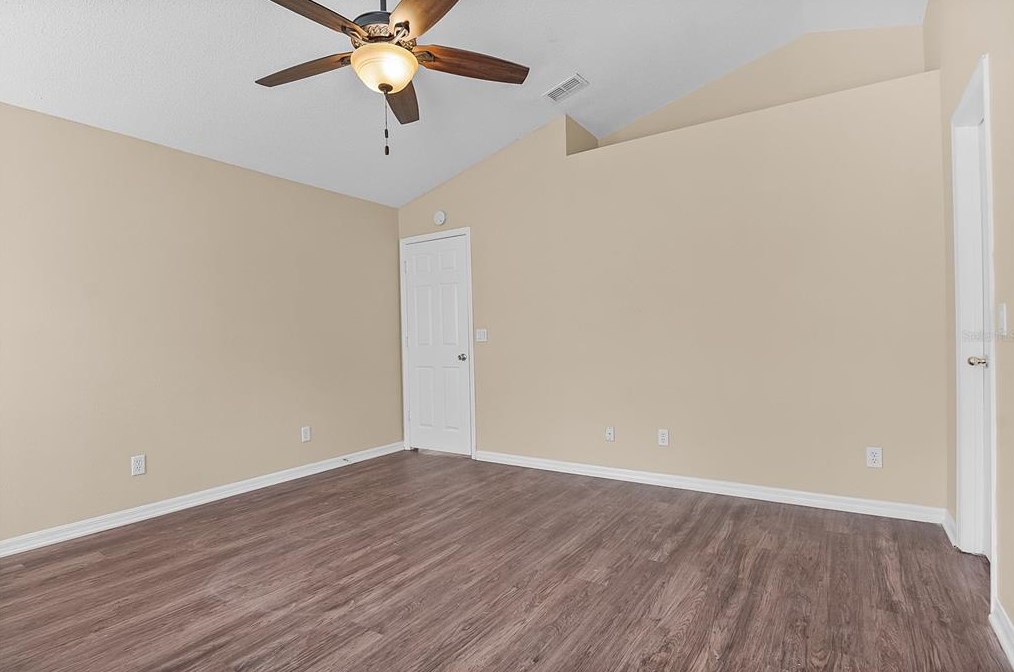 4213 Boca Woods Dr, Orlando FL  32826-2611 exterior