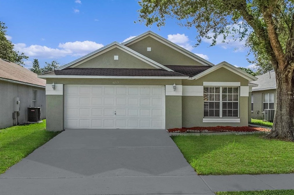 4213 Boca Woods Dr, Orlando FL  32826-2611 exterior