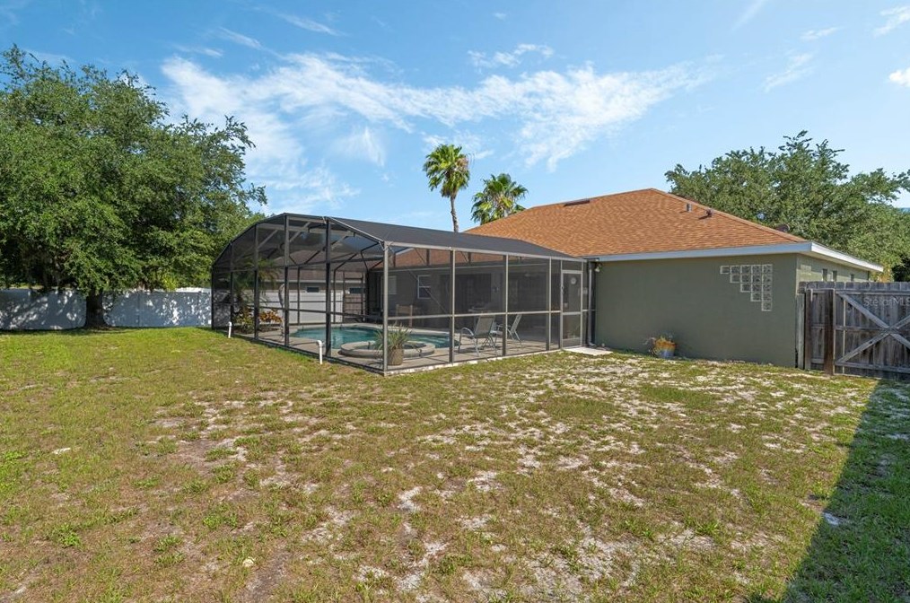 361 Sweetwater Spg St, De Bary FL  32713-4819 exterior