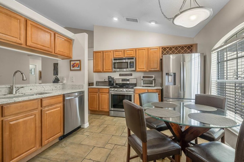 361 Sweetwater Spg St, De Bary FL  32713-4819 exterior