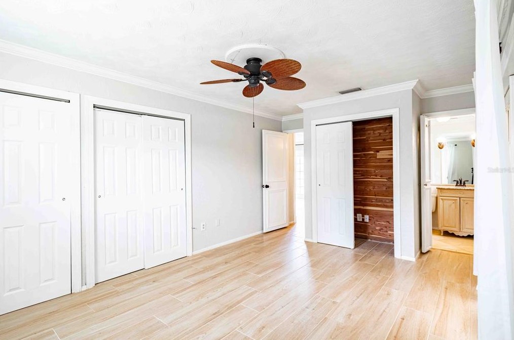 4658 Saxon Dr, New Smyrna FL  32169-4319 exterior