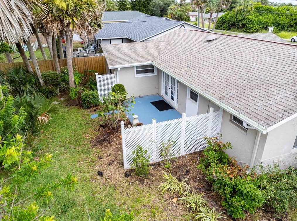 4658 Saxon Dr, New Smyrna FL  32169-4319 exterior