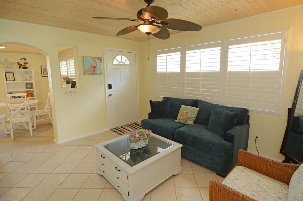 174 Laurie Dr, Ormond Beach FL  32176-3216 exterior