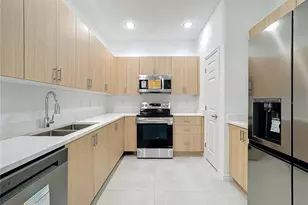 1740 Barton Towne Cir, Saint Cloud, FL 34769 - Photo 23