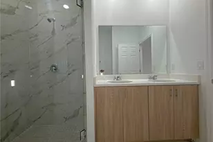 1738 Barton Towne Cir, Saint Cloud, FL 34769 - Photo 39