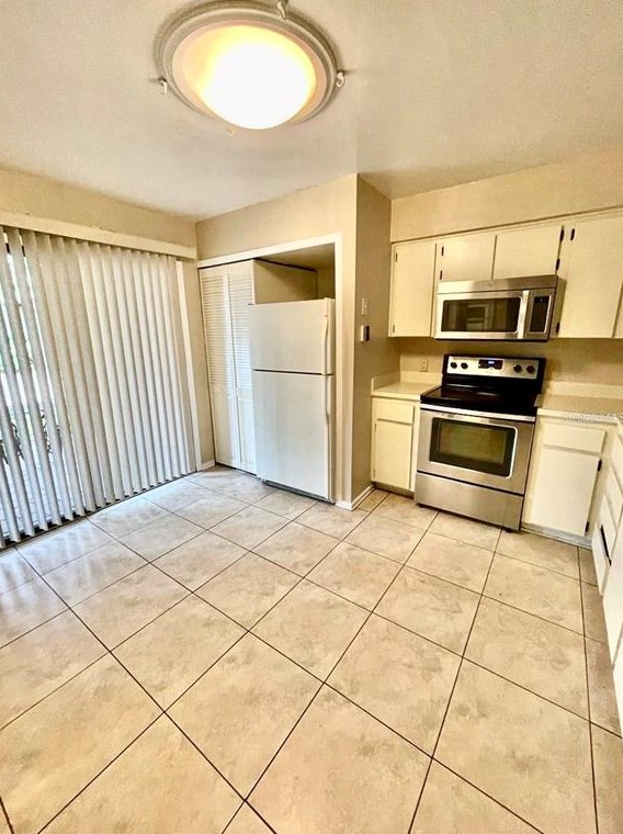 148 Maitland Ave, Altamonte Springs, FL 32701