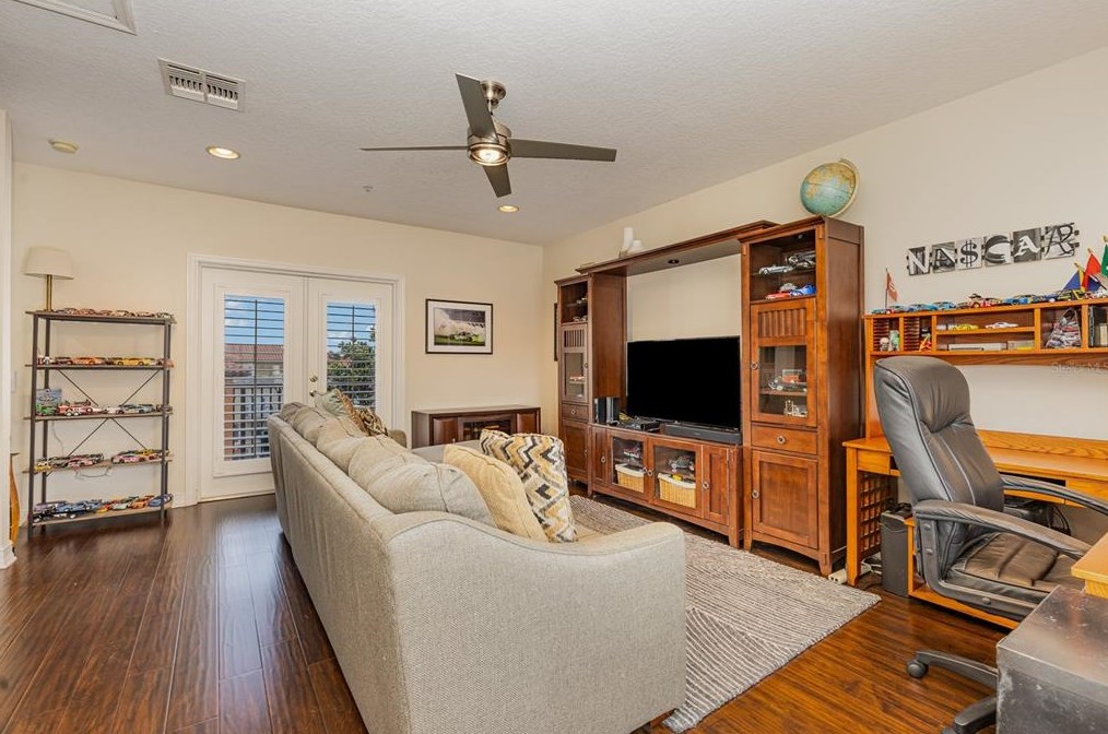 4713 Messina Dr, Lake Mary FL  32746-2645 exterior