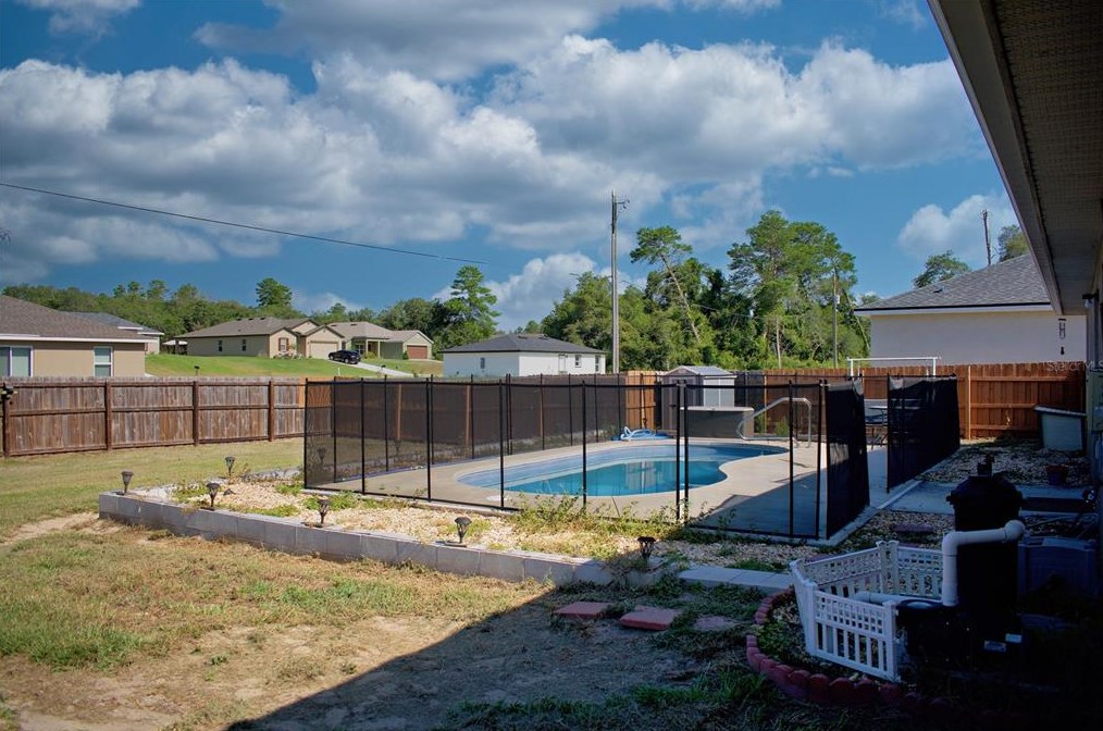 17190 41 Ct, Ocala FL  34480-7717 exterior