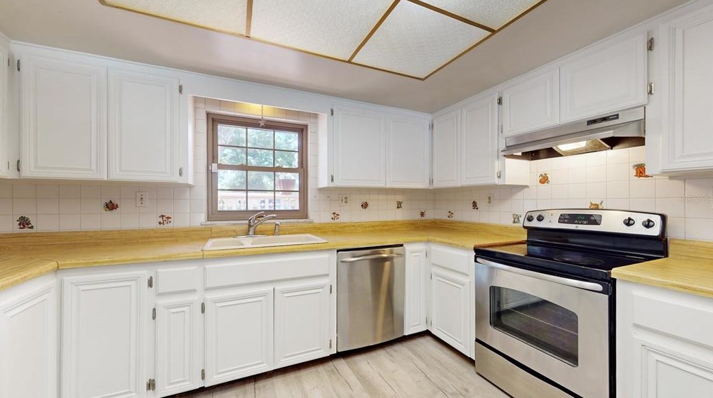 323 Raven Rock Ln, Longwood FL  32750-3836 exterior