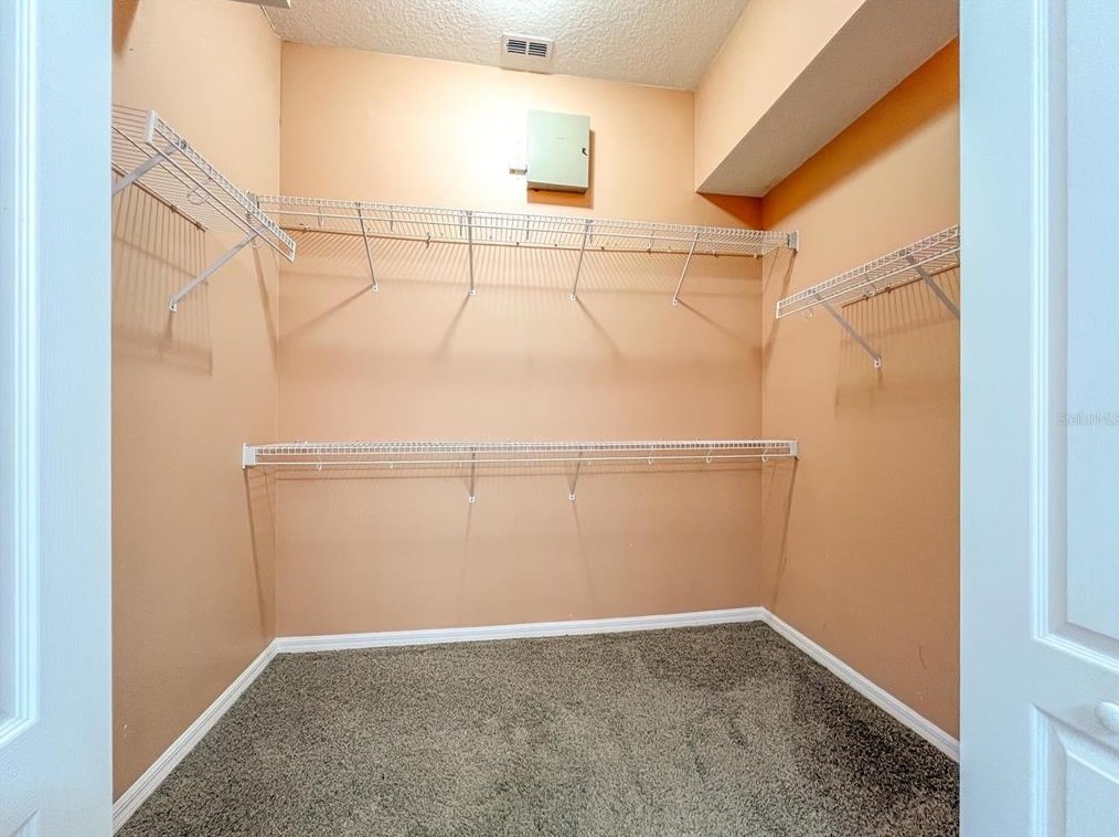 848 Spring Island Way, Orlando FL  32828-8134 exterior