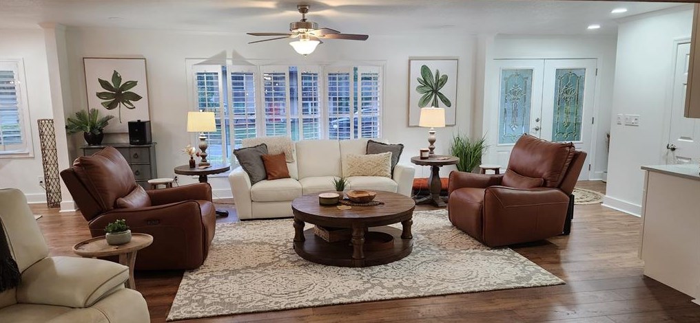 802 Pne Tree Ct, Deland FL  32724-2920 exterior