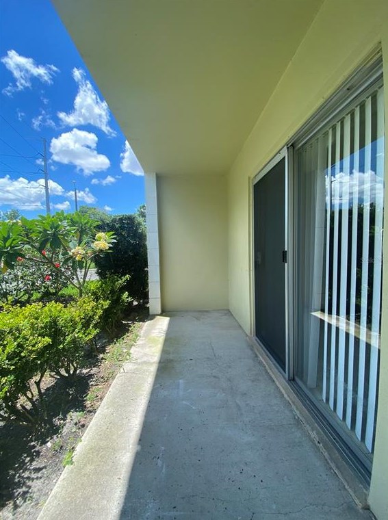 1500 Gay Rd, Winter Park FL  32789-2908 exterior