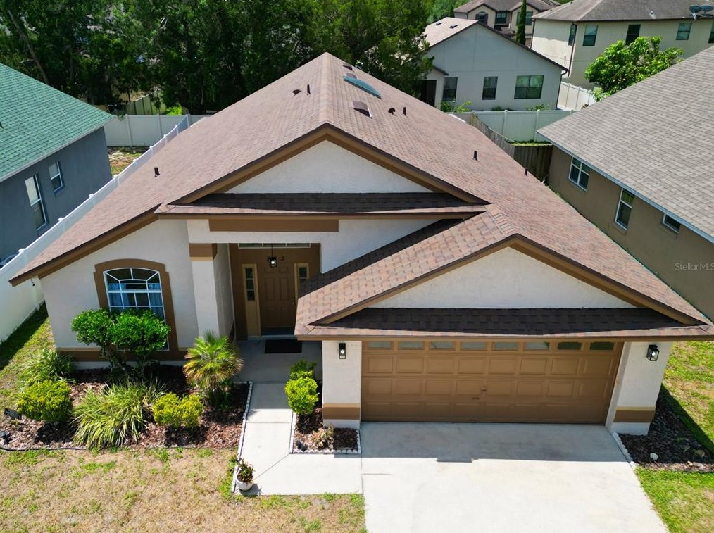 933 Islander Ave, Orlando FL  32825-8130 exterior