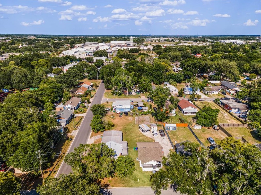 205 3 St, Winter Garden FL  34787-3609 exterior
