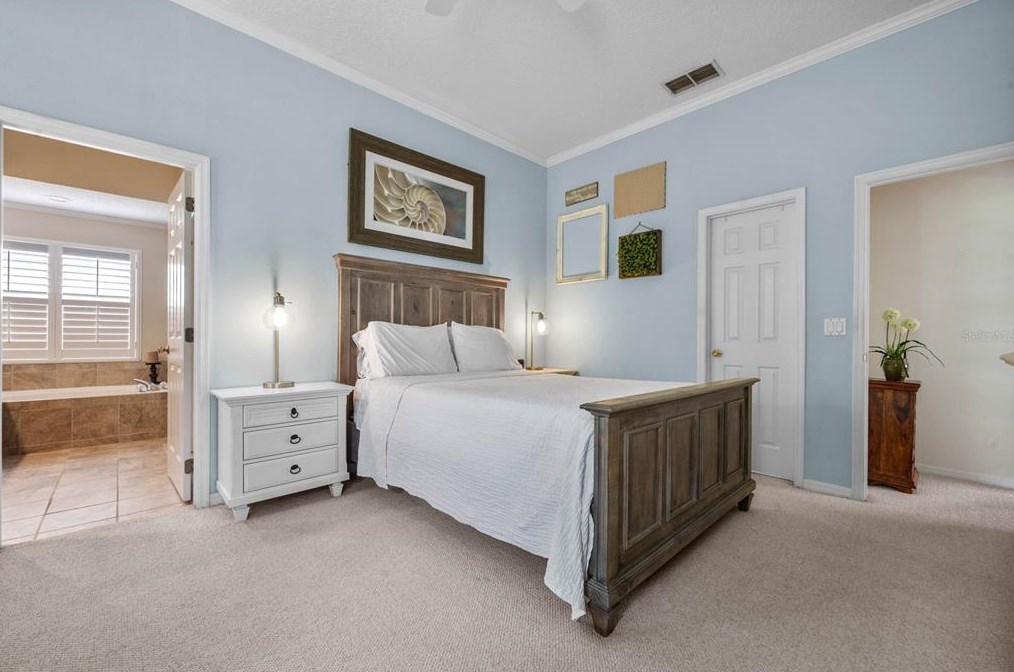 12618 Enclave Dr, Orlando FL 32837-6200 exterior