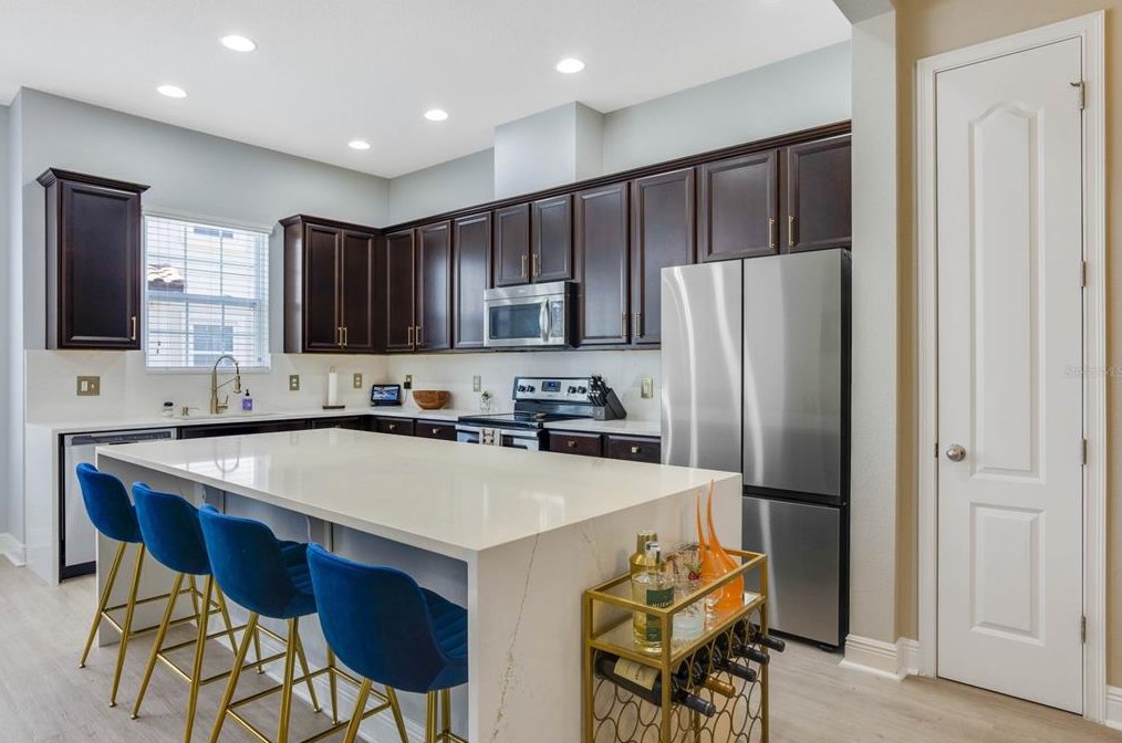 708 Lobelia Dr, Lake Mary FL  32746-2659 exterior