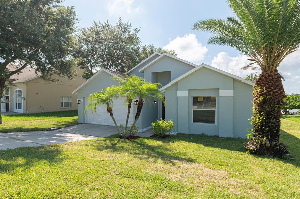 7526 Country Run Pkwy, Orlando FL  32818-8279 exterior