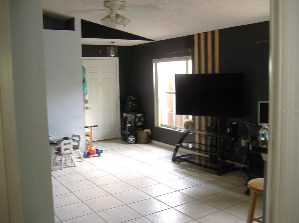 846 Bella Vis Way, Orlando FL  32825-6385 exterior