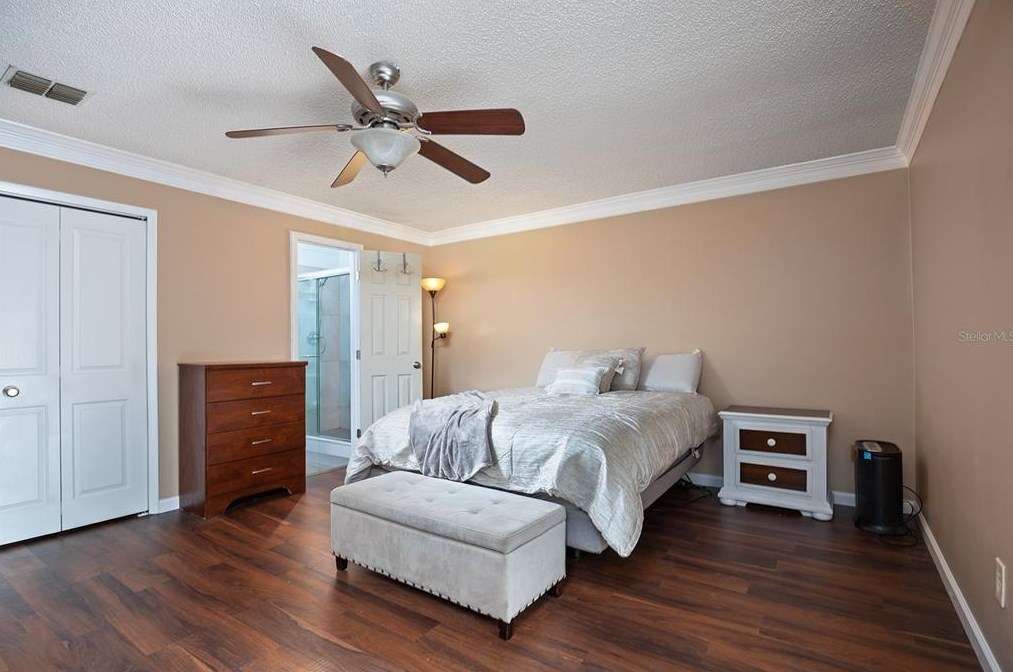 2072 Houndslake Dr, Winter Park FL  32792-6013 exterior