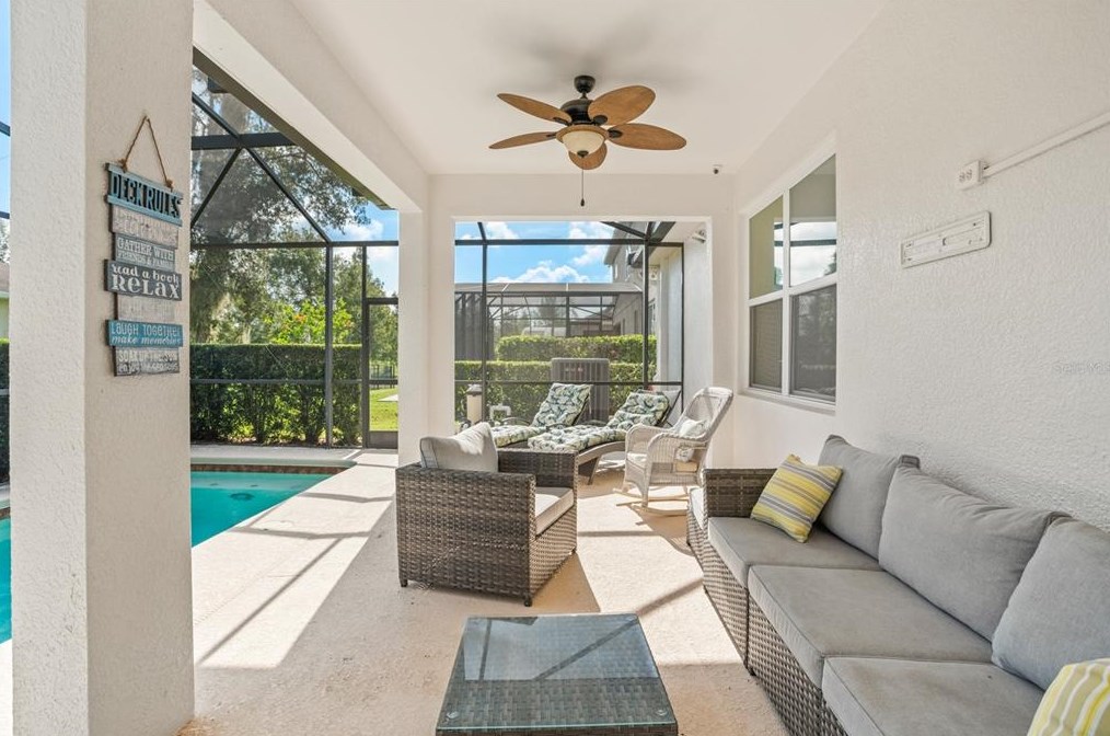 1060 Vinsetta Cir, Winter Garden FL  34787-9625 exterior