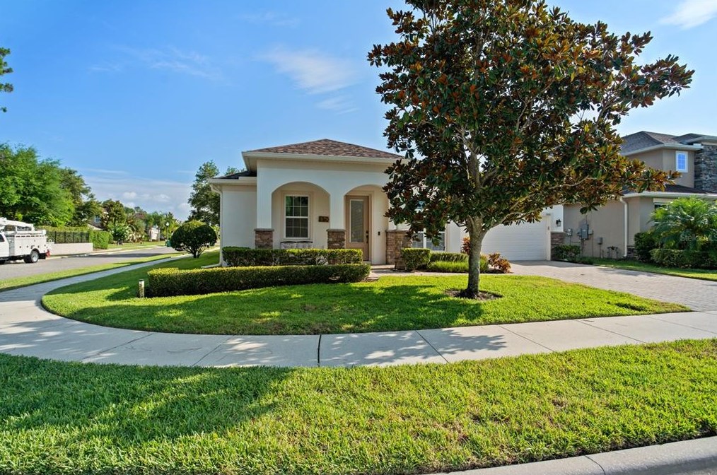 1060 Vinsetta Cir, Winter Garden FL  34787-9625 exterior